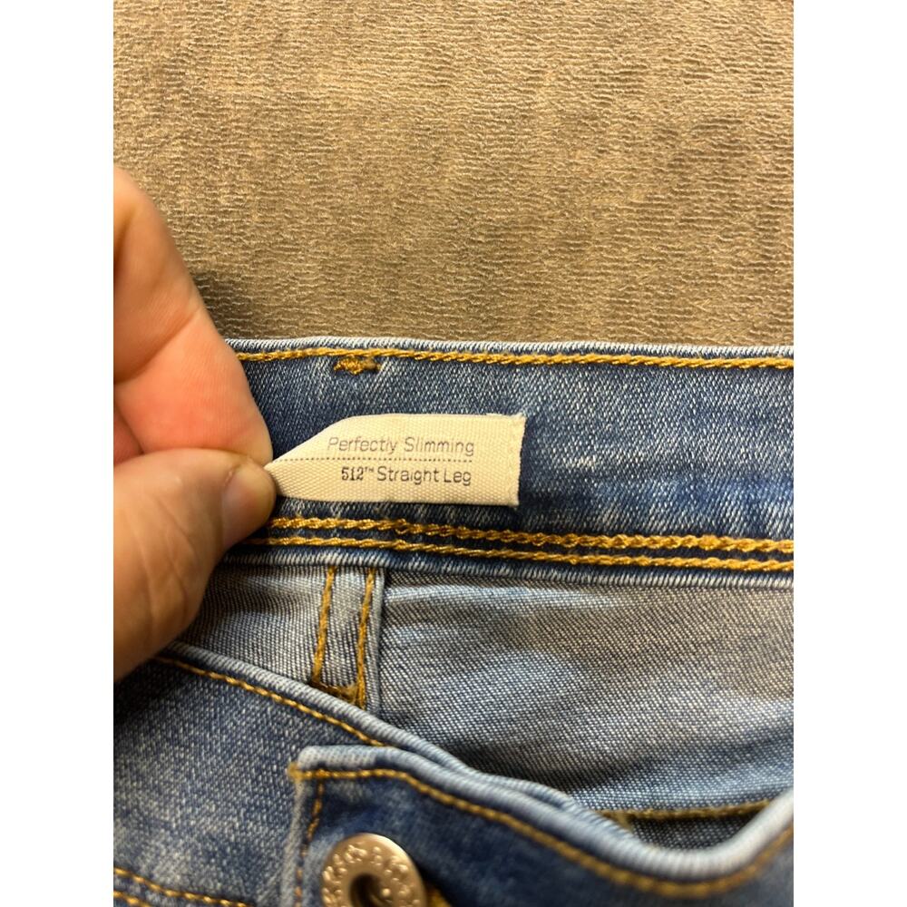 Levi Perfectly Slimming slimming 512 straight leg 33x30 Jeans Pants 16s 16 s - Picture 4 of 7